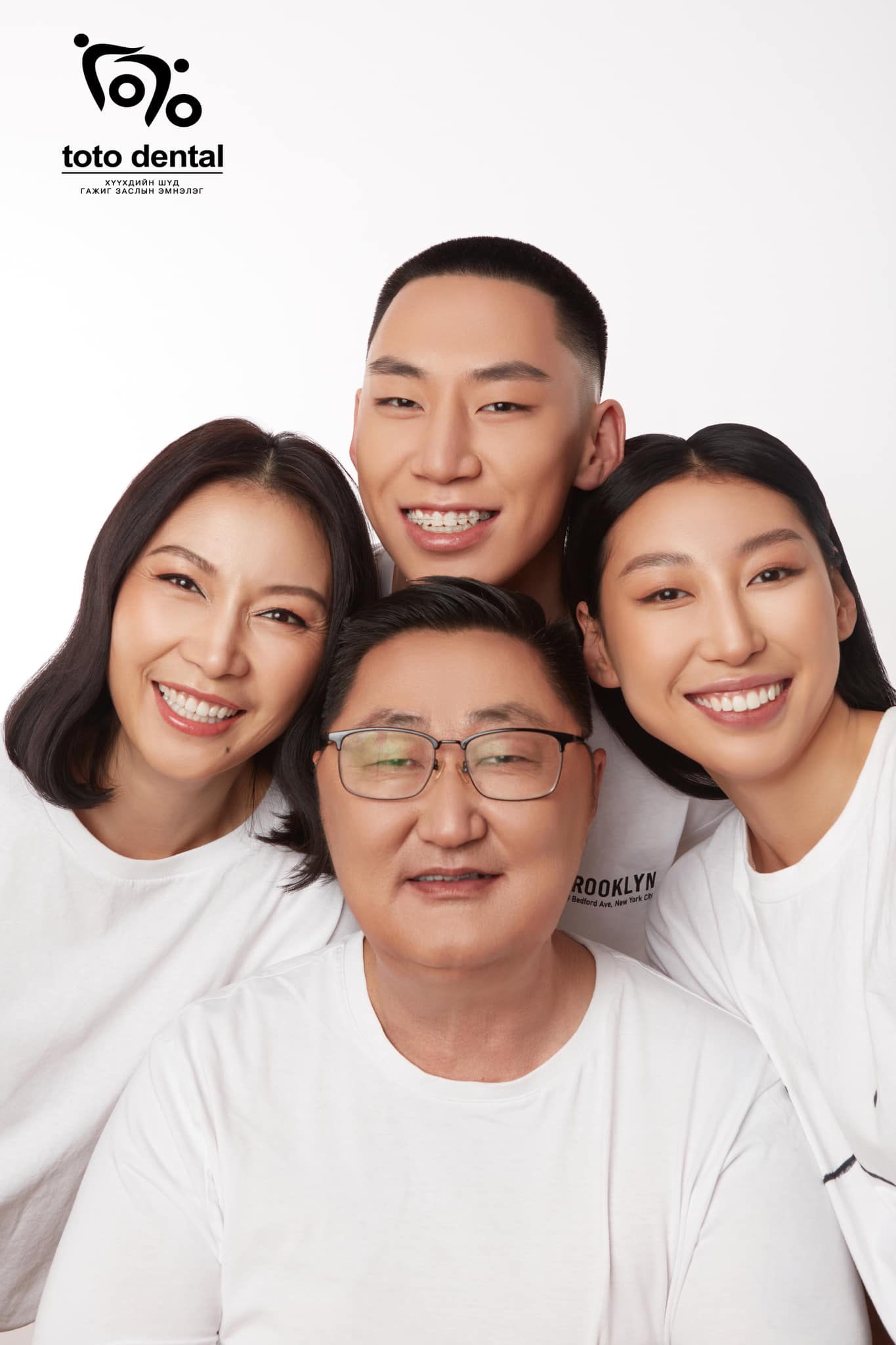 Toto Dental инээмсэглэлийн зураг